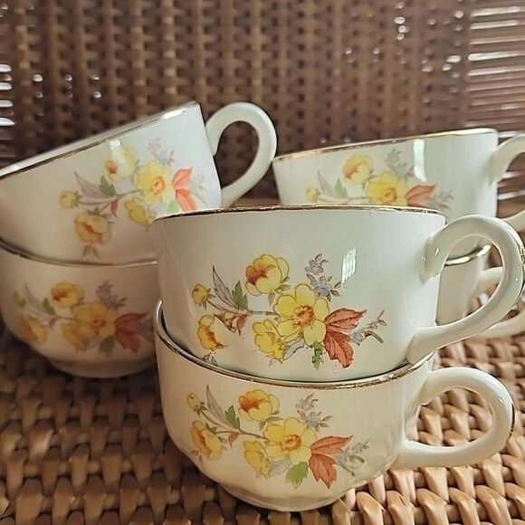 Vintage Lot Of 6 Homer Laughlin 'Susan' Pattern Yellow Floral - Picture 3 of 17